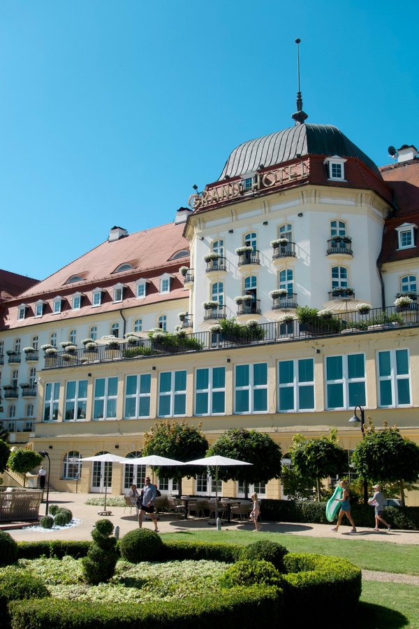 Découvrez l'hôtel avec jardin serein au cœur de paris